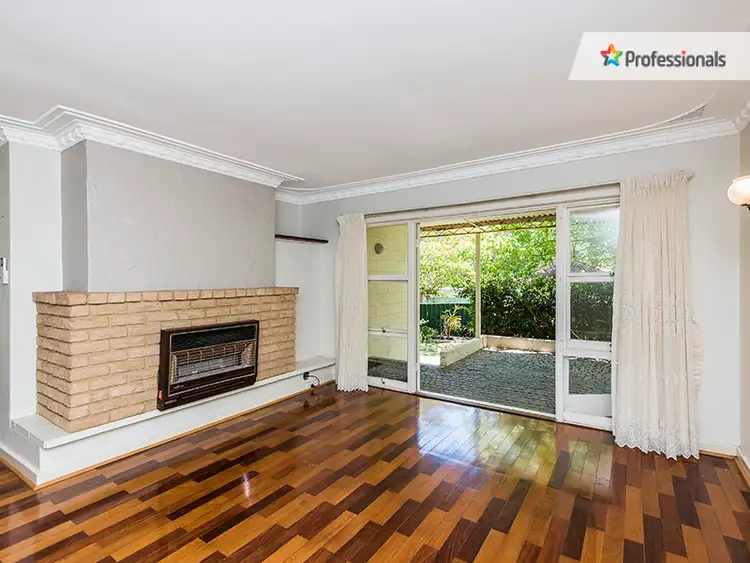 33 Tredale Ave, Mount Richon WA 6112