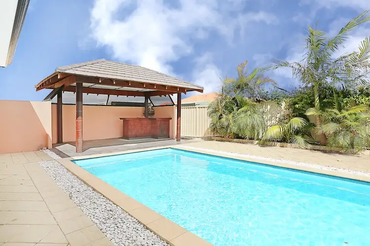 22 Petit Loop, Dudley Park WA 6210