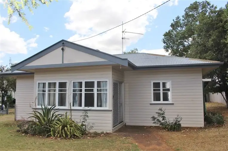 Main view of Homely house listing, 33 Rennick Street, Chinchilla QLD 4413