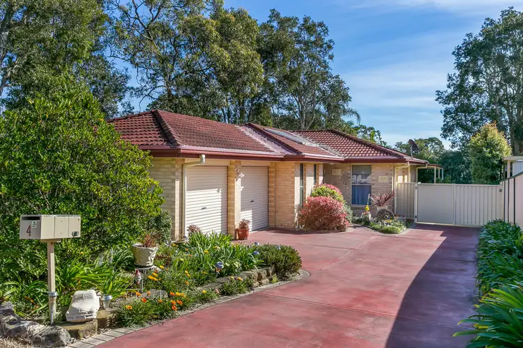 4 Kapala Avenue, Summerland Point NSW 2259
