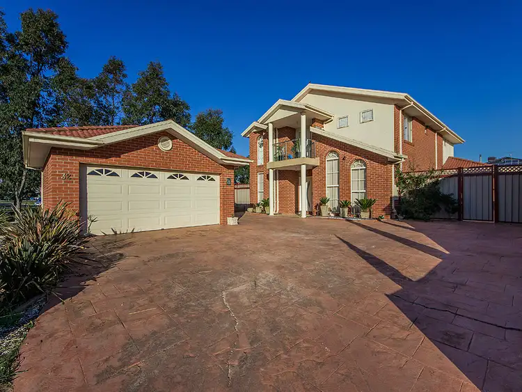 32 Peter Drive, Sunshine West VIC 3020