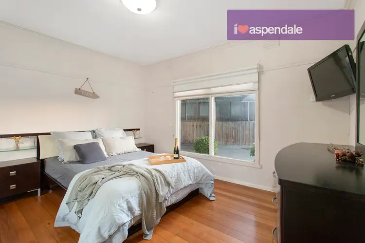 Fifth view of Homely house listing, 6 Lyle Grove, Aspendale VIC 3195
