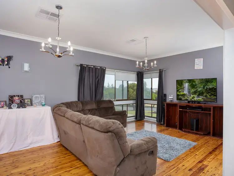 Third view of Homely house listing, 89 Leavenworth Drive, Mount Austin NSW 2650