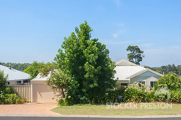 9 Hillside Avenue, Margaret River WA 6285