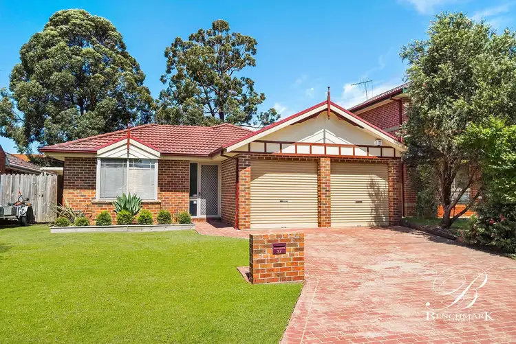 37 Burdekin Court, Wattle Grove NSW 2173