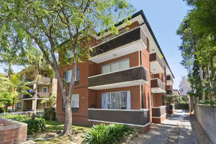 1/124 Bland Street, Ashfield NSW 2131