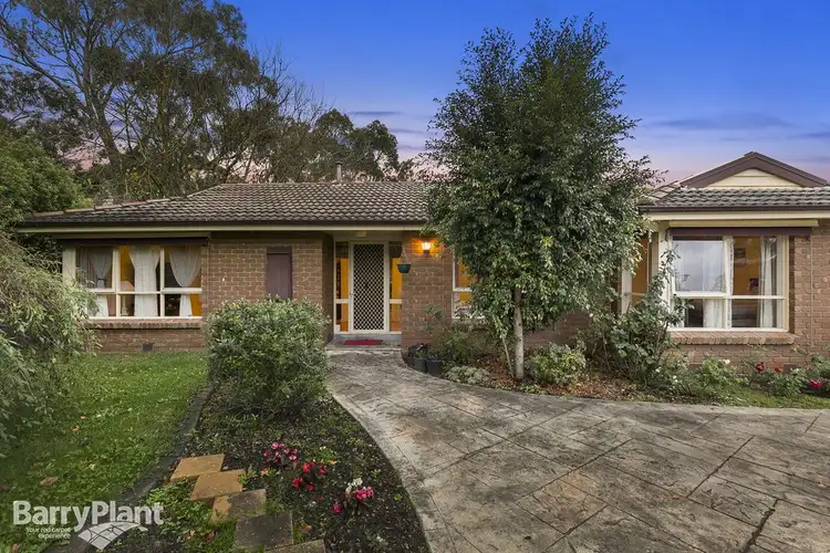 5 Brompton Court, Kilsyth VIC 3137