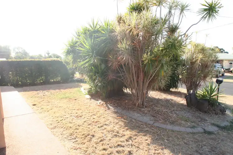 Fifth view of Homely house listing, 39 Jacqueline Drive, Emerald QLD 4720