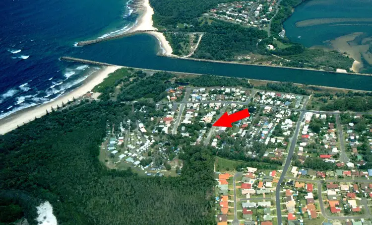 Second view of Homely house listing, 14 David Campbell Street, North Haven NSW 2443