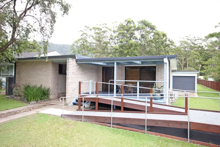 102 Bold Street, Laurieton NSW 2443