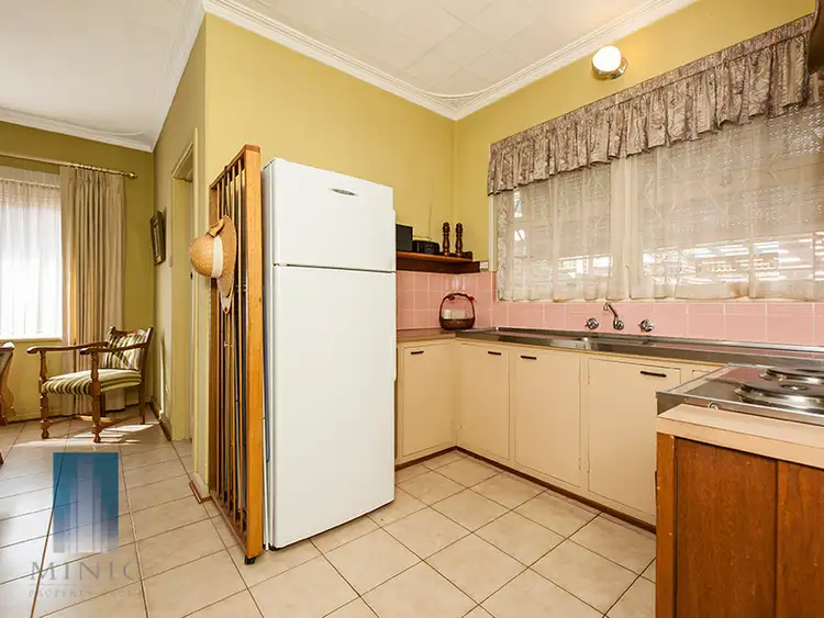 Fifth view of Homely house listing, 1/32 Emily Steet, St James WA 6102