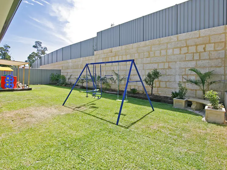 Seventh view of Homely house listing, 190 Runnymede Gate, Leda WA 6170