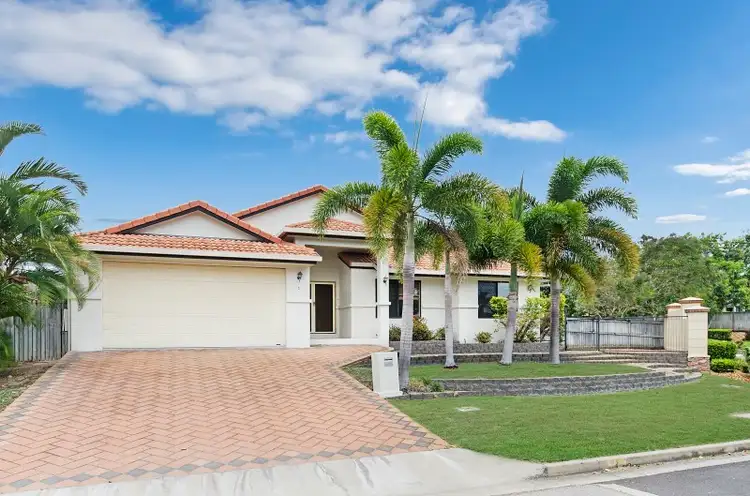 1 Southern Cross Circuit, Douglas QLD 4814
