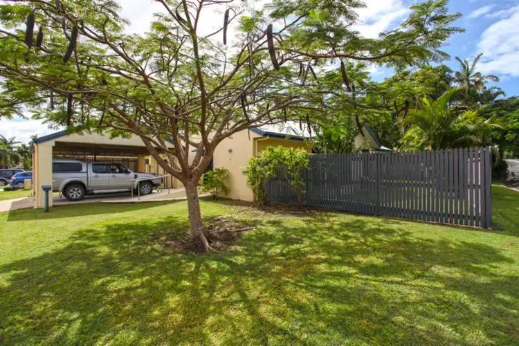 2 Daydream Close, Mount Pleasant QLD 4740