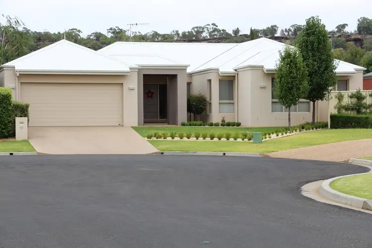 15 Davidson Place, Griffith NSW 2680