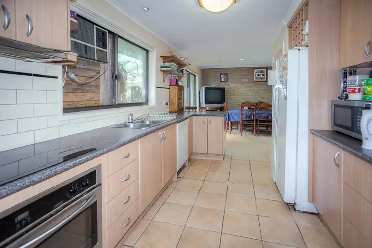 Fifth view of Homely house listing, 11 Oakley Court, Gisborne VIC 3437