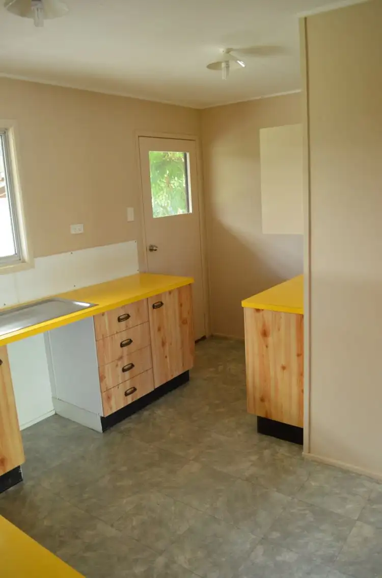 Fifth view of Homely house listing, 8 Lawless Street, Blackwater QLD 4717