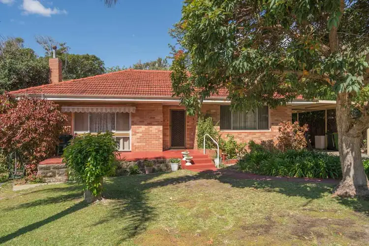 Main view of Homely house listing, 2 Griffiths Place, Hilton WA 6163