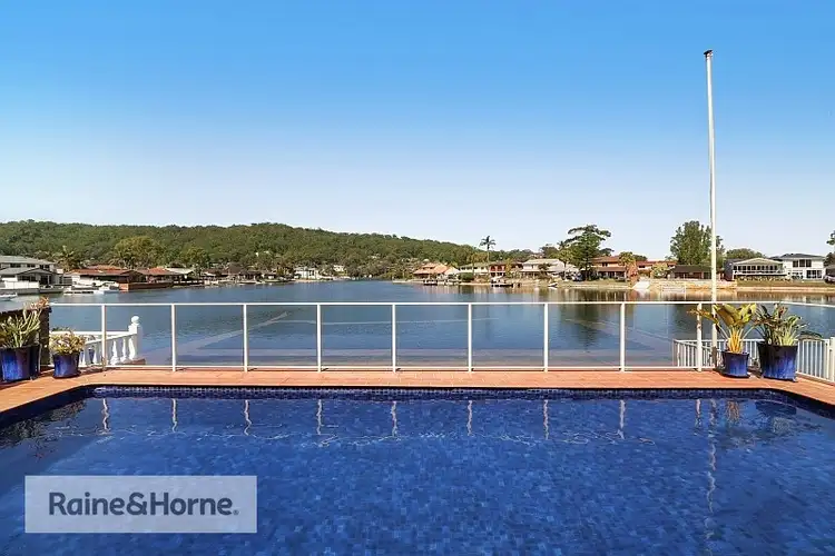 14 Mainsail Avenue, St Huberts Island NSW 2257