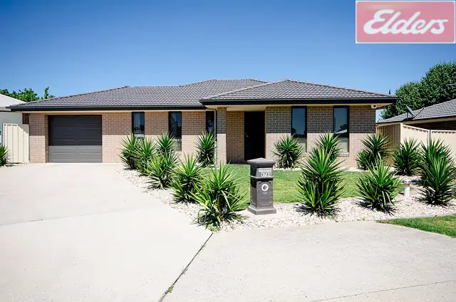 2/478a Rose Street, Lavington NSW 2641