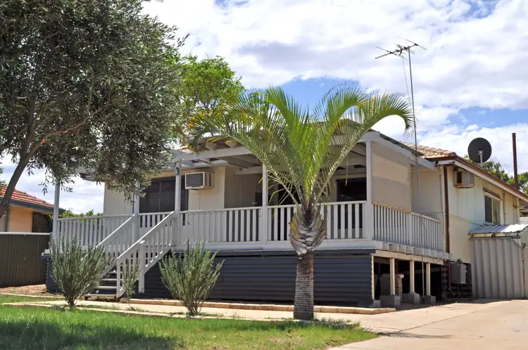 5 Abelia Street, Rangeway WA 6530