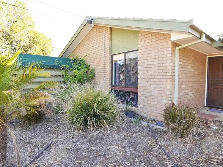 Sixth view of Homely unit listing, 2-3/17 Sarnia Avenue, Mildura VIC 3500
