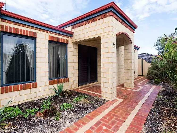 Second view of Homely house listing, 32 Longfin Vista, Yanchep WA 6035