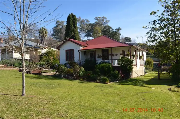 97 Merivale Street, Tumut NSW 2720