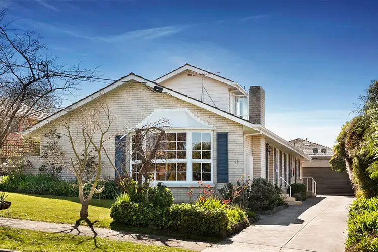 18 Eildon Street, Doncaster VIC 3108