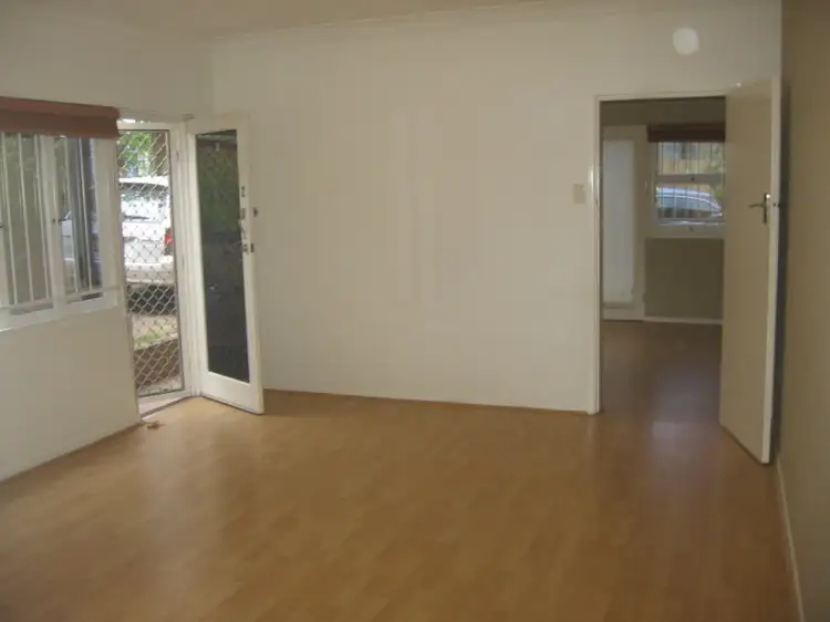 Fourth view of Homely unit listing, 2/3 Grattan St, Woolloongabba QLD 4102