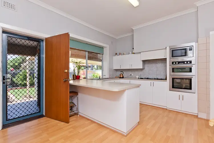 112 Holland Street, Wembley WA 6014
