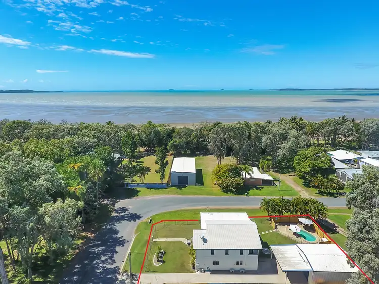 1 Deguara Avenue, Armstrong Beach QLD 4737