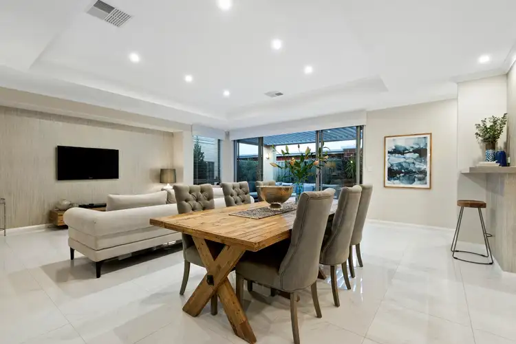 Sixth view of Homely house listing, 2 Tarong Way, Wandi WA 6167