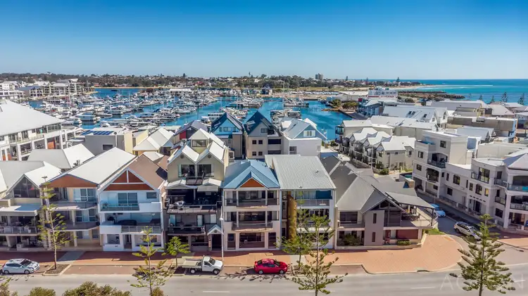 3/19 Breakwater Parade, Mandurah WA 6210