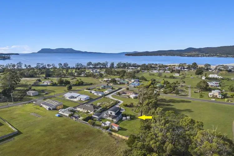 31A Holkham Court, Orford TAS 7190
