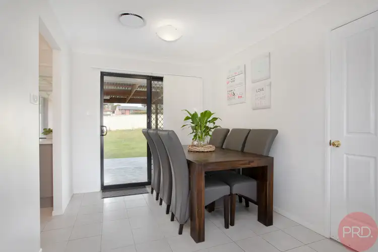Sixth view of Homely house listing, 17 Holliday Close, Rutherford NSW 2320