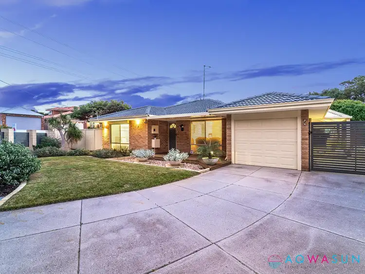 1 Nanga Road, Golden Bay WA 6174