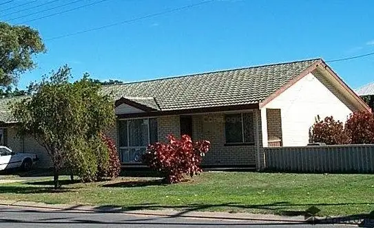 7A Central Road, Wonthella WA 6530