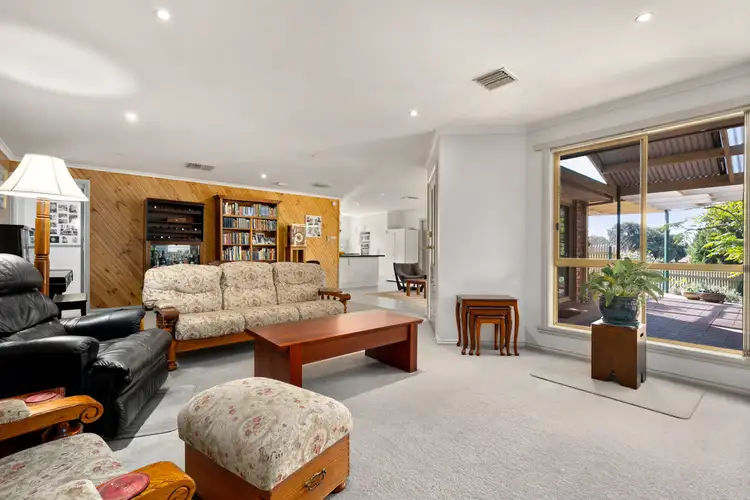 Fifth view of Homely house listing, 3 Lyons Place, Wodonga VIC 3690