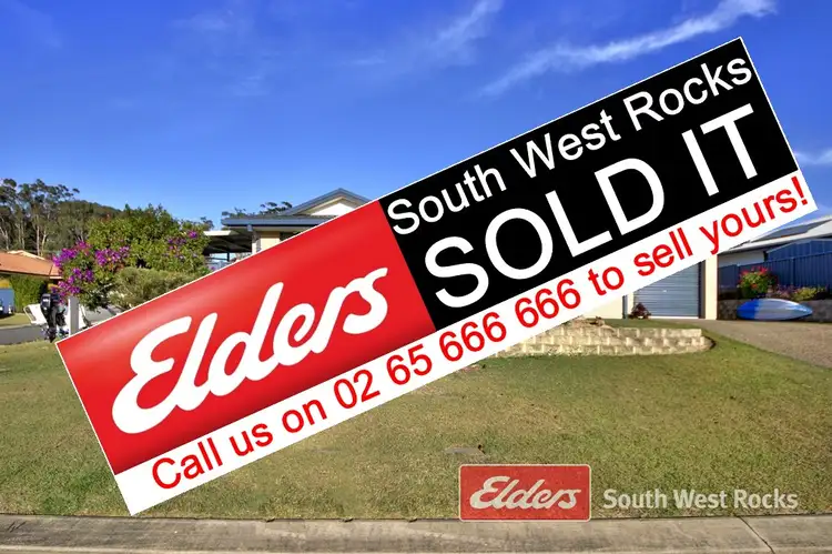 18 DENNIS CRESCENT, South West Rocks NSW 2431