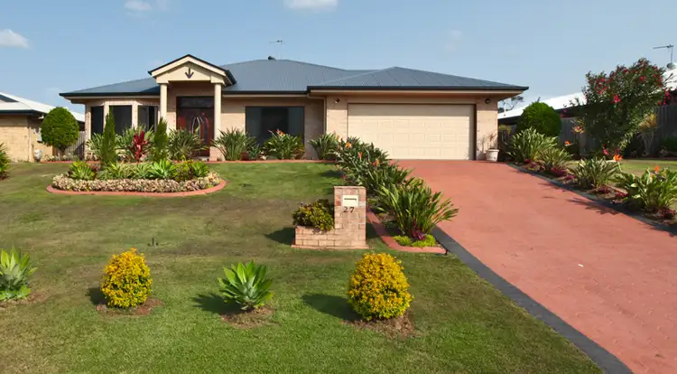 27 WHITBREAD ROAD, Clinton QLD 4680