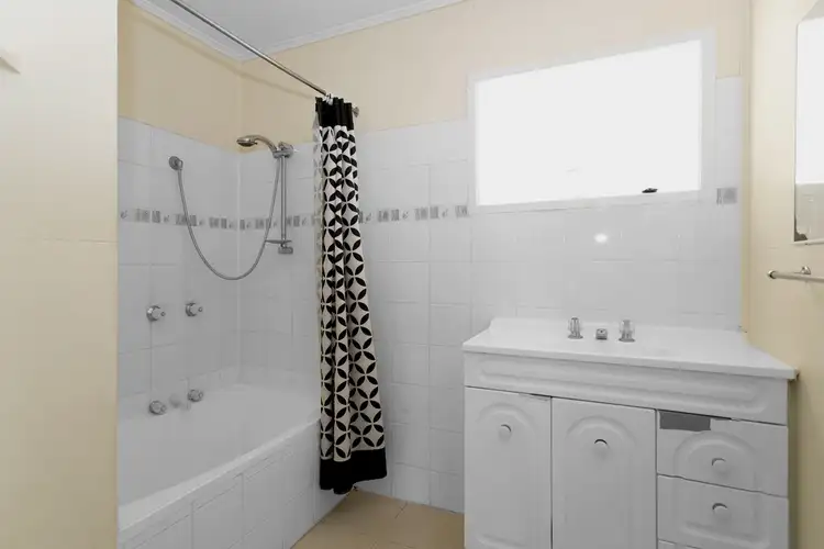 Seventh view of Homely house listing, 4 Kingfisher Street, Slade Point QLD 4740