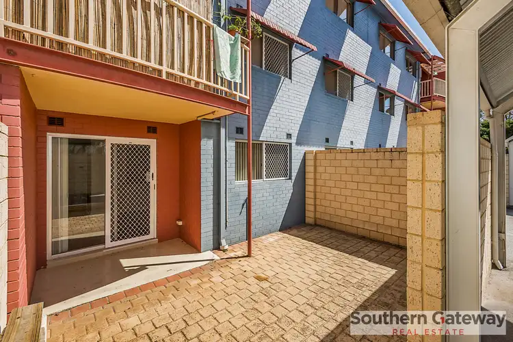 3/21 Disney Road, Parmelia WA 6167