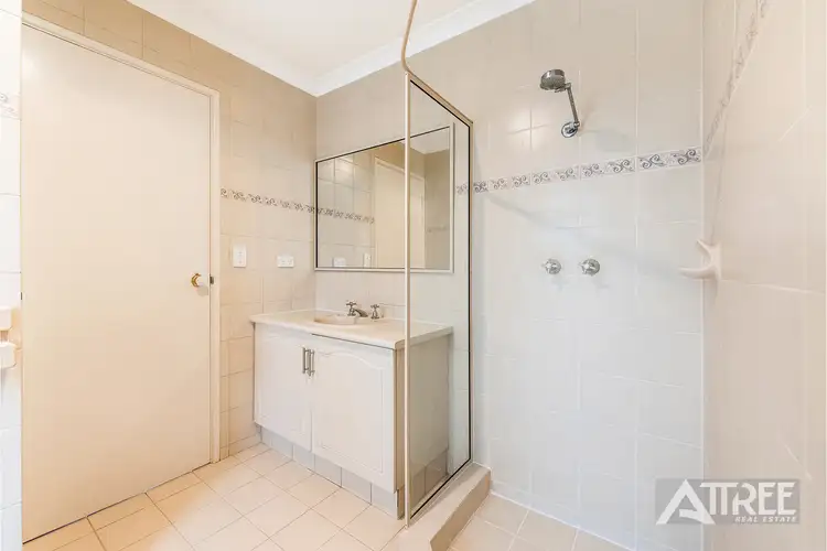 Sixth view of Homely house listing, 18/2 Glennis Close, Gosnells WA 6110