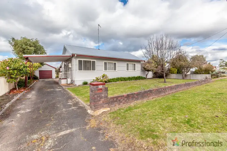 12 Limmer Street, Manjimup WA 6258