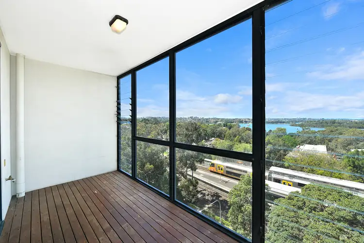 601/18 Walker Street