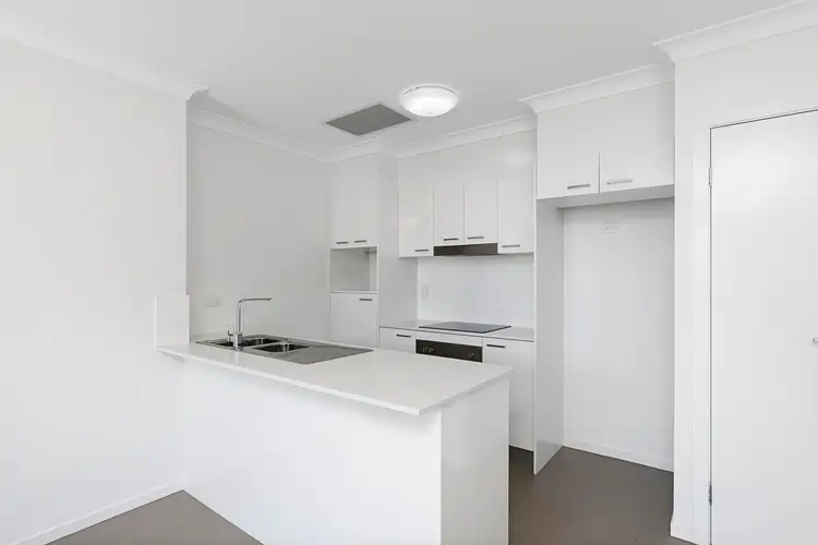 Second view of Homely unit listing, 1/152 Broadwater Terrace, Redland Bay QLD 4165