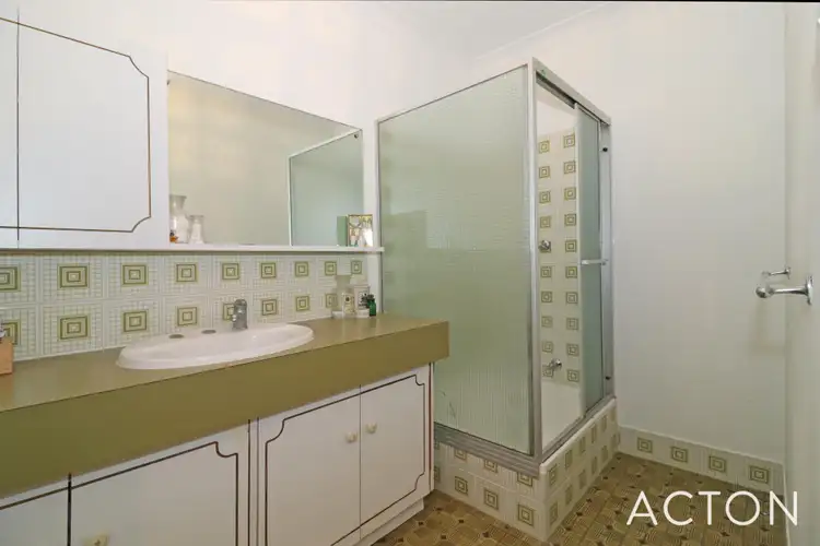 Sixth view of Homely villa listing, 2/33 Park Street, Como WA 6152