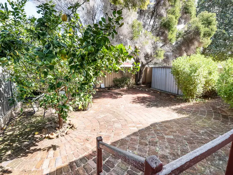 4/9 Foss Street, Palmyra WA 6157