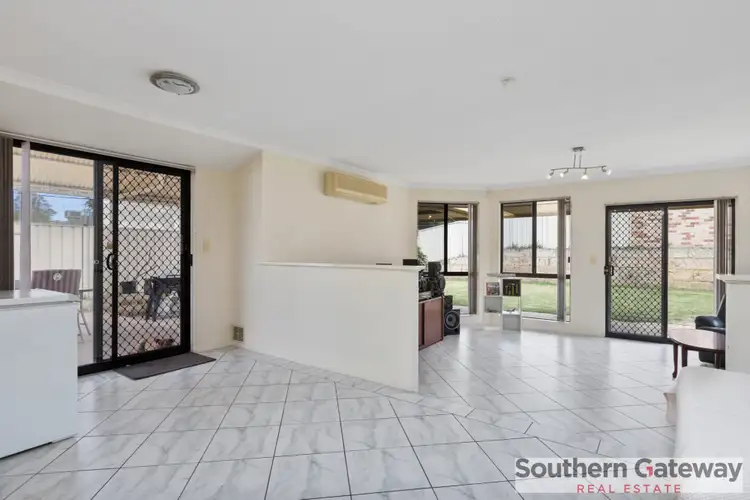 Seventh view of Homely house listing, 23 Oakfield Gardens, Parmelia WA 6167